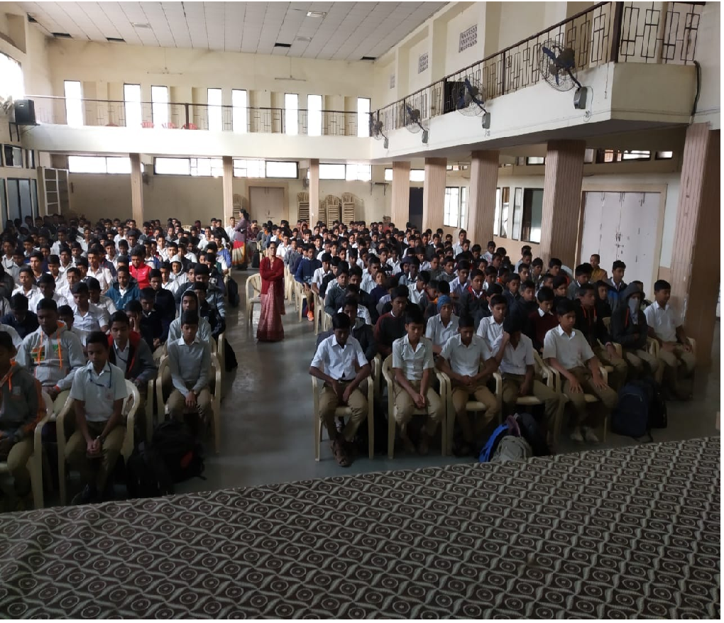                                    12-01-2019 two Anapana sessions are conducted for 10th standard students at Sadhana Vidyalaya, Hadpasar. Approximately 600+ students have attended the session