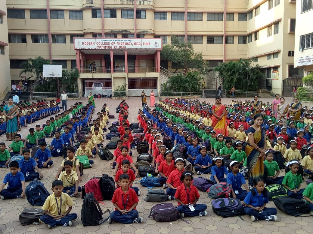 05-10-2018: Anapana practice 
                                     Students of Modern High School Nigdi