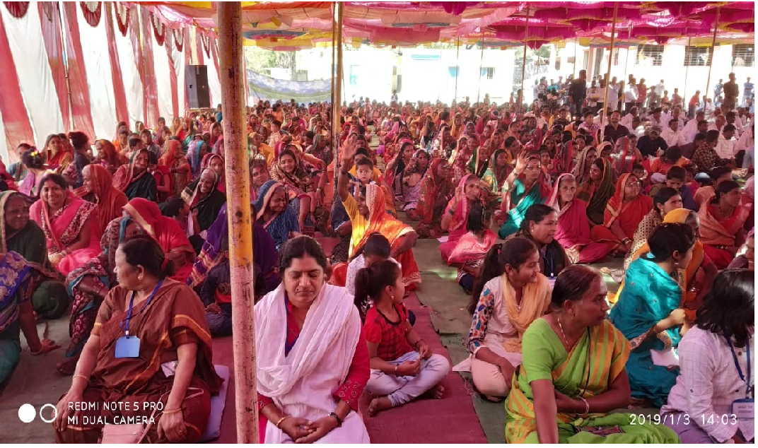 05-01-2019  Under Happy village project Dr Jondhale teaching Anapana to around 2000 villagers