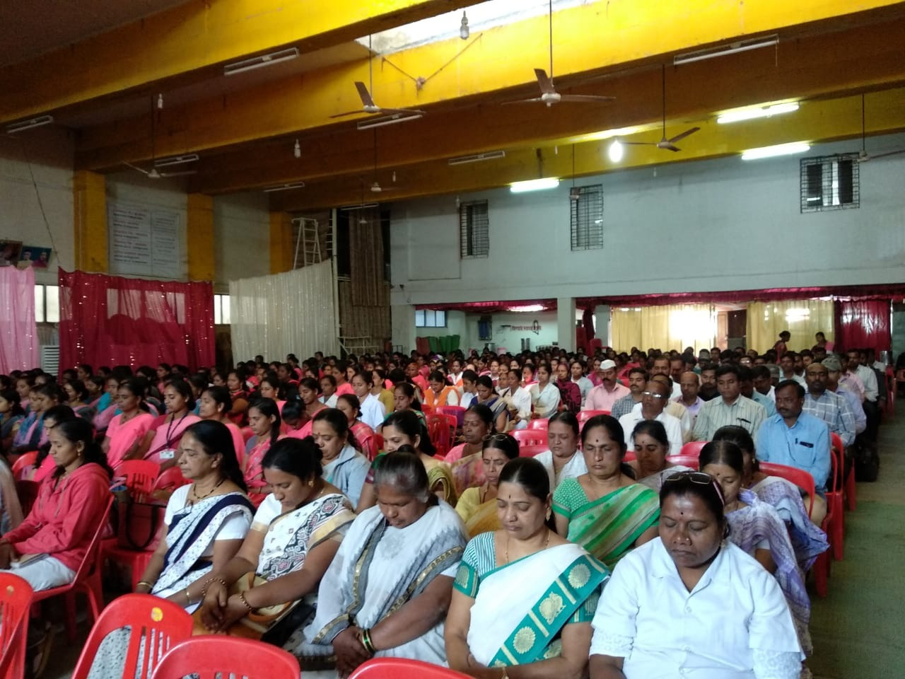  1/23/2019 Khed (Rajgurunagar)Vipassana Aanapan session is done today ( 23/1/2019 ) for Health departmentsTHO ,Asha workers , and their staff (appro. 350 participants)  