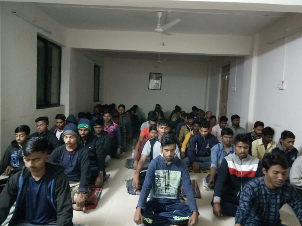  1/26/2019: 80 students of government hostel at Rajgurunagar attainded Mitra Intro Program .